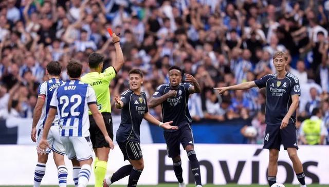 机会的犯规 机会的犯规